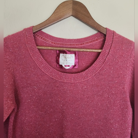 Old Navy Women's Pink Sweater - Picture 3 of 6